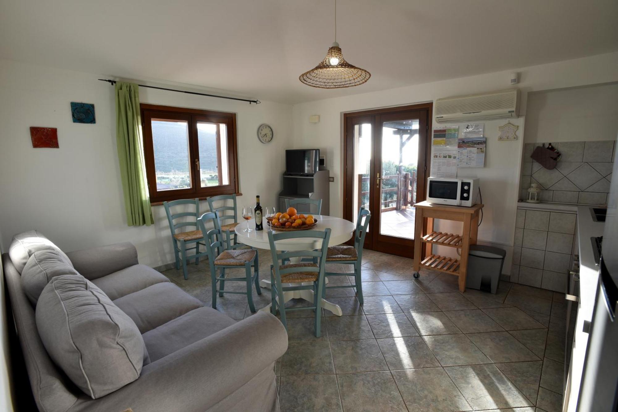 Casa Nel Vigneto Con Vista Mare Lägenhet Magomadas Exteriör bild